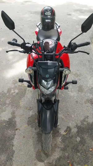 ইয়ামাহা এফজেডএস ভি৩ ২০২১ রেড