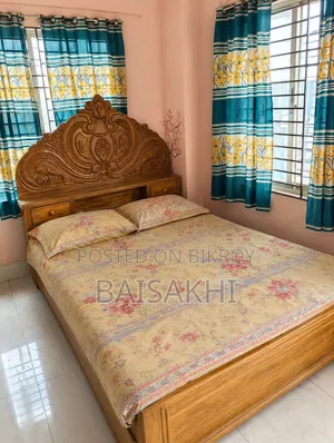 সেগুন কাঠের ছোট ডাবল খাট বিক্রি হবে!!!