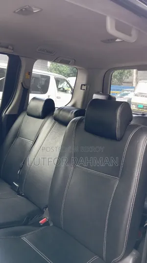 Toyota Noah 2013 Gray