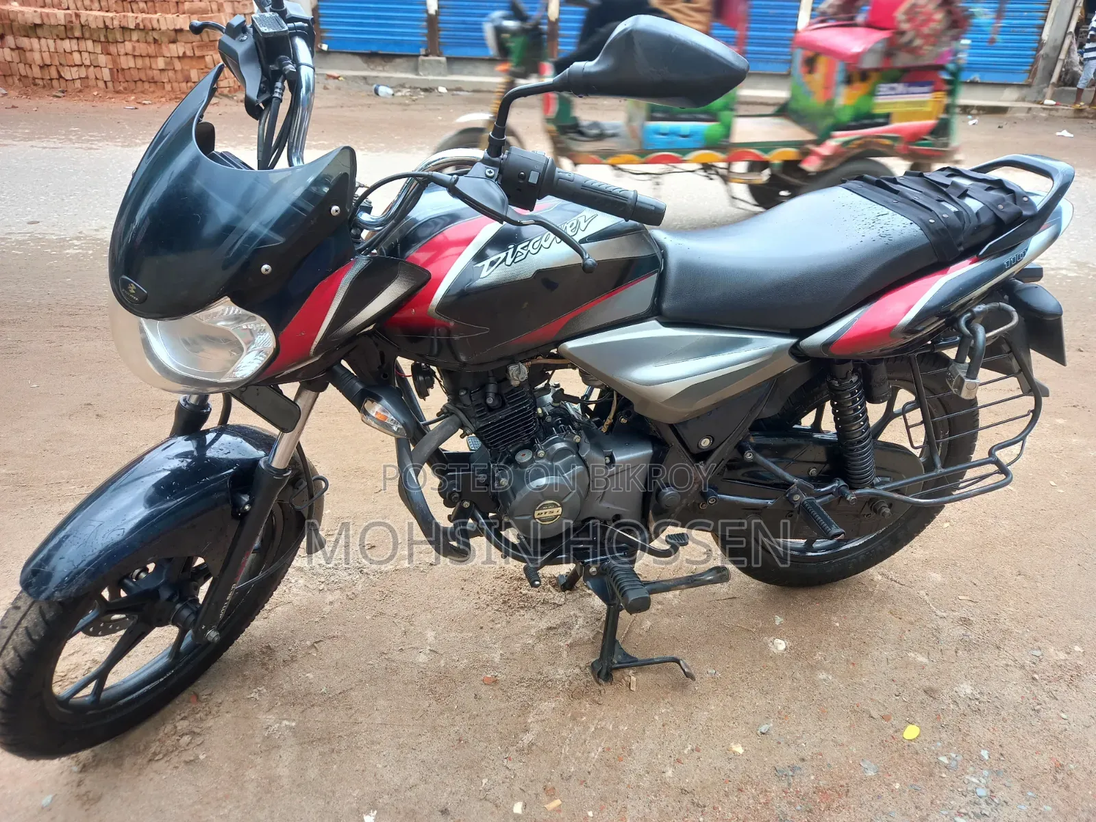 Bajaj Discover 100 2021 Red