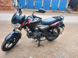 Bajaj Discover 100 2021 Red