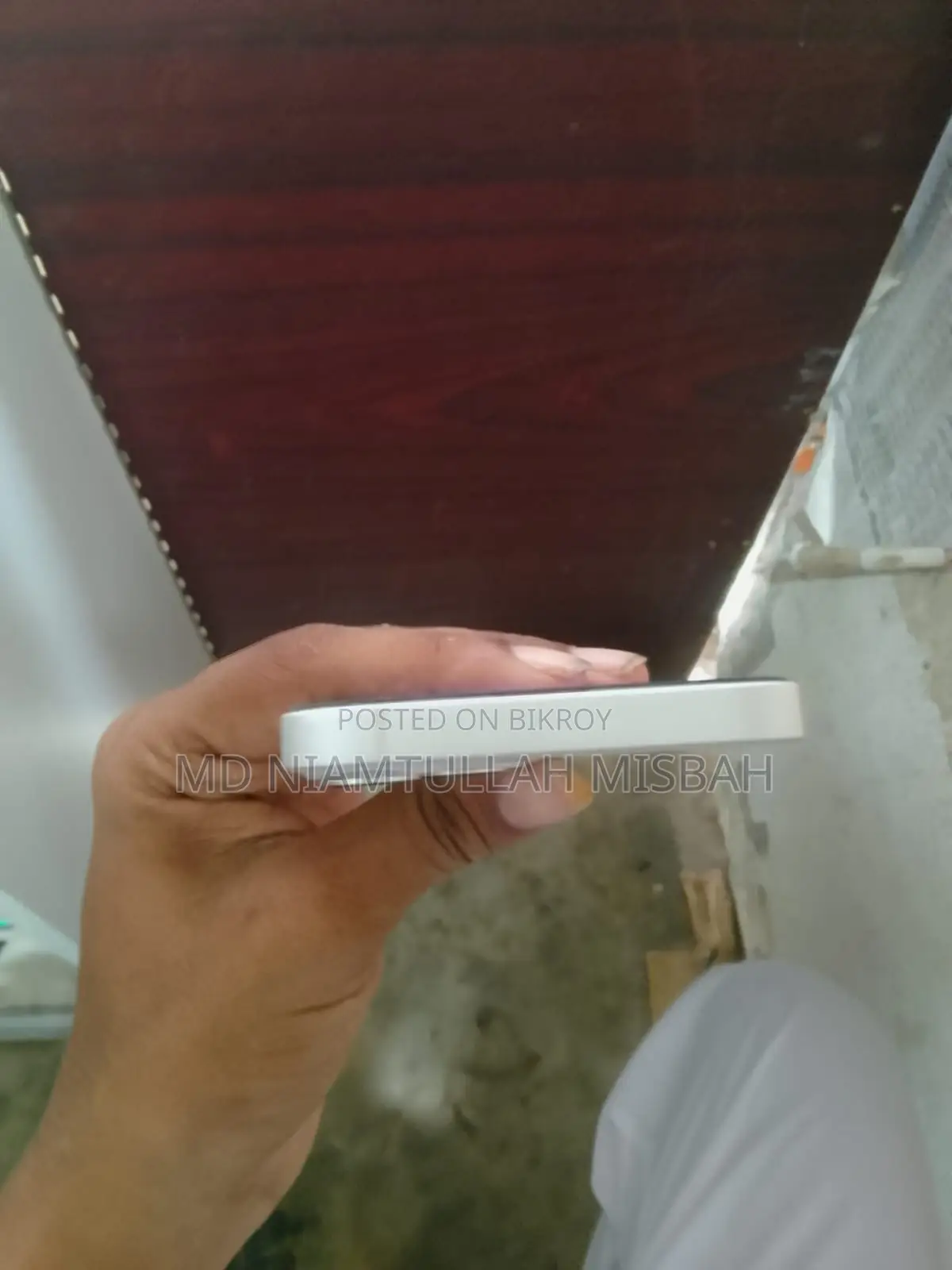 নিউ অ্যাপল আইফোন ১৩ ১২৮ জিবি হোয়াইট