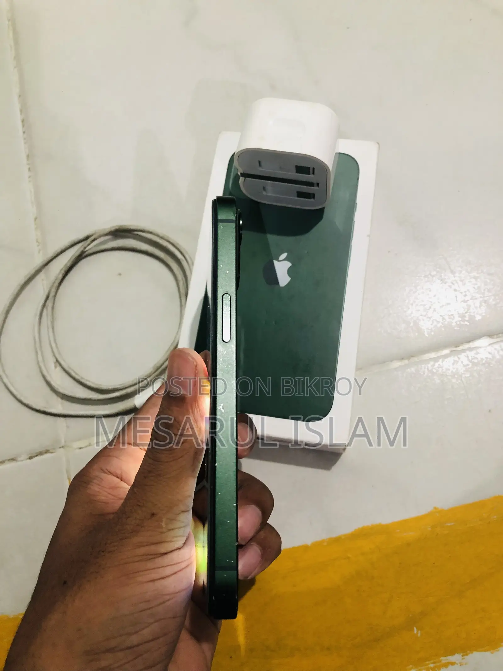 Apple iPhone 13 256 GB Green
