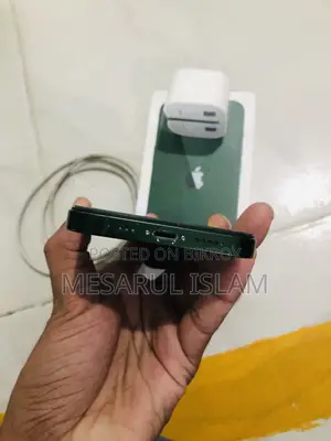 Apple iPhone 13 256 GB Green