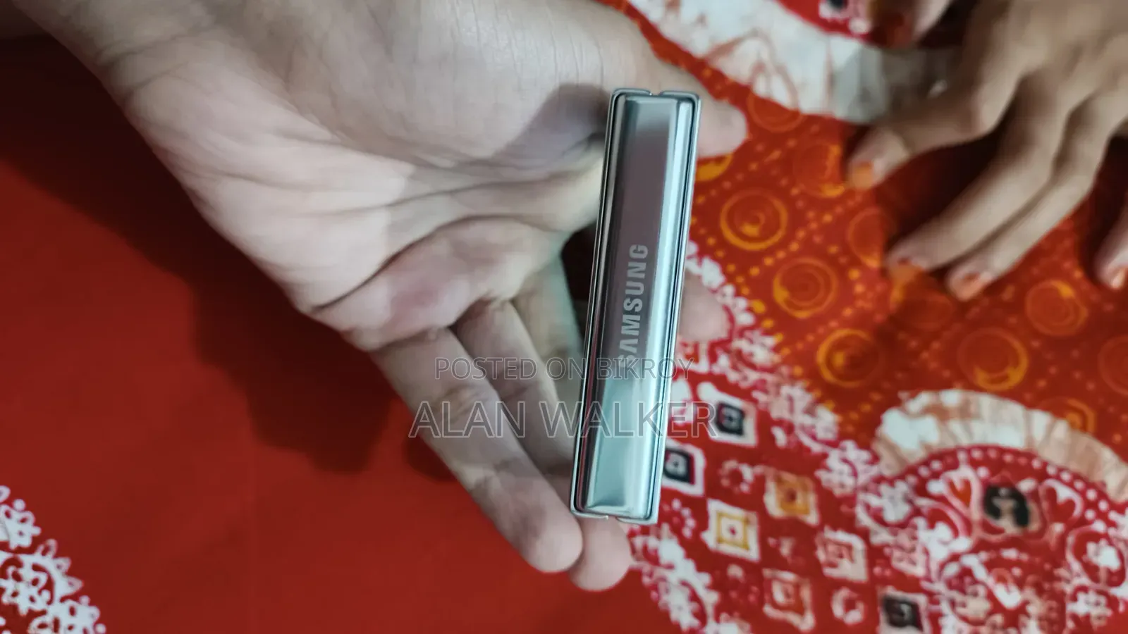 স্যামসাং গ্যালাক্সি জেড ফ্লিপ ৫ ২৫৬ জিবি গ্রিন