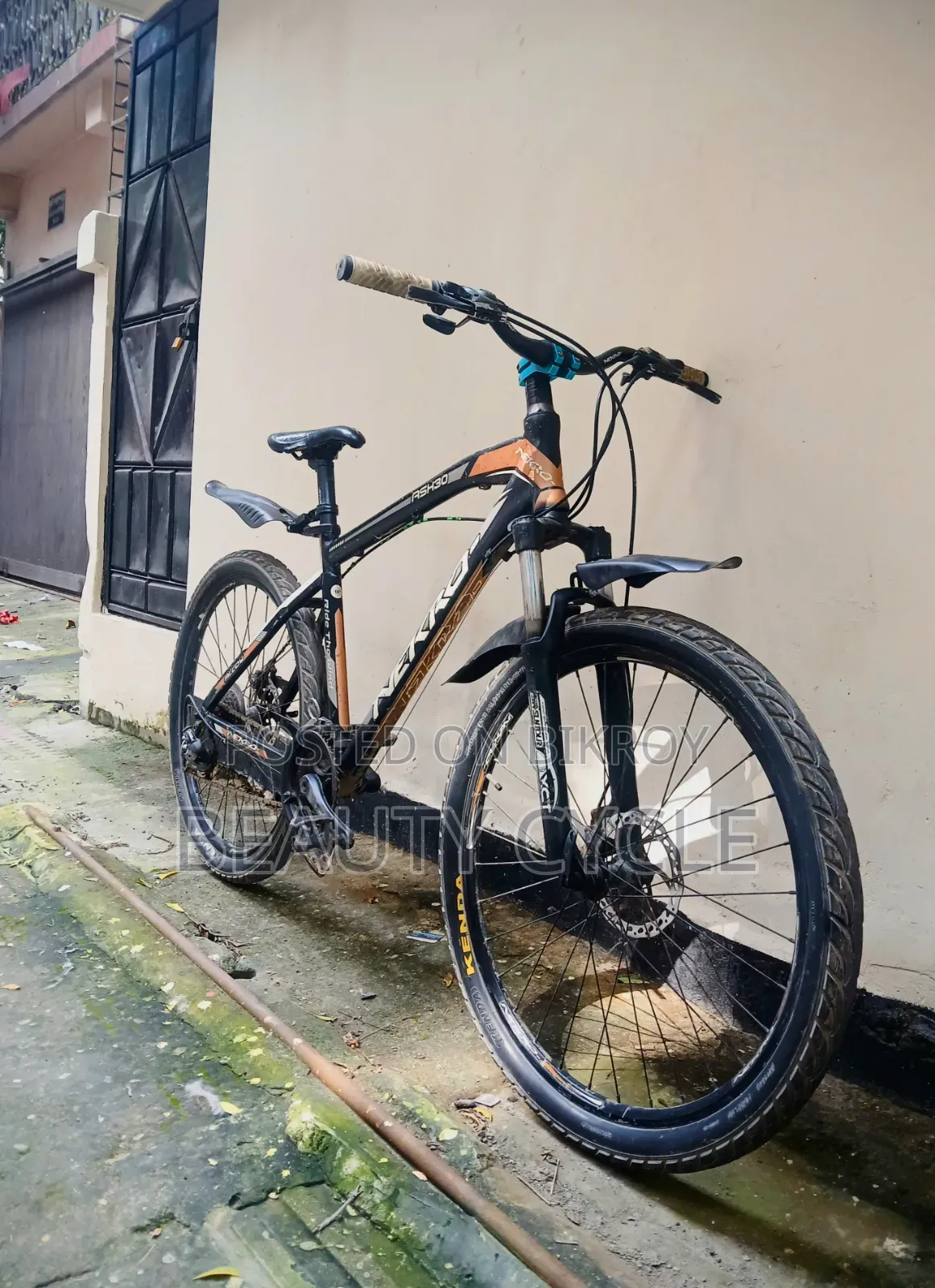 26" Nekro Ash 30 Bicycle. Completely Fresh and Running Cycle