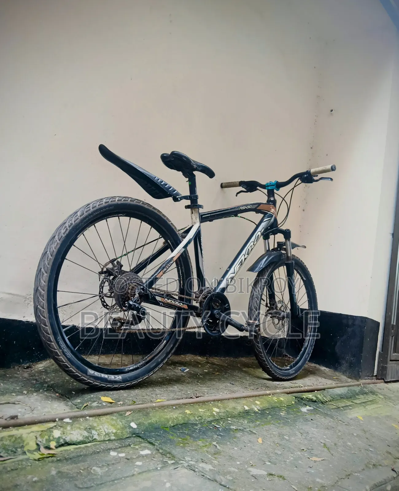 26" Nekro Ash 30 Bicycle. Completely Fresh and Running Cycle