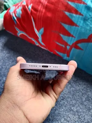 Apple iPhone 15 256 GB Pink