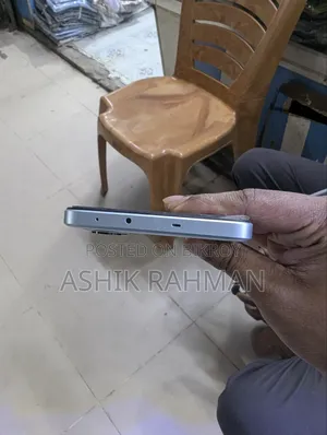 ওয়ানপ্লাস নর্ড সিই৪ ১২৮ জিবি