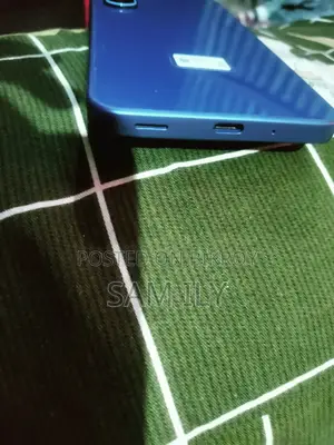 স্যামসাং গ্যালাক্সি এ১৭ ৫জি ১২৮ জিবি নীল