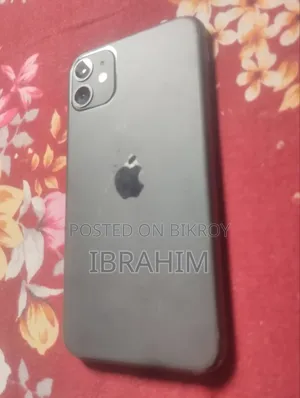 অ্যাপল আইফোন ১১ ১২৮ জিবি কালো
