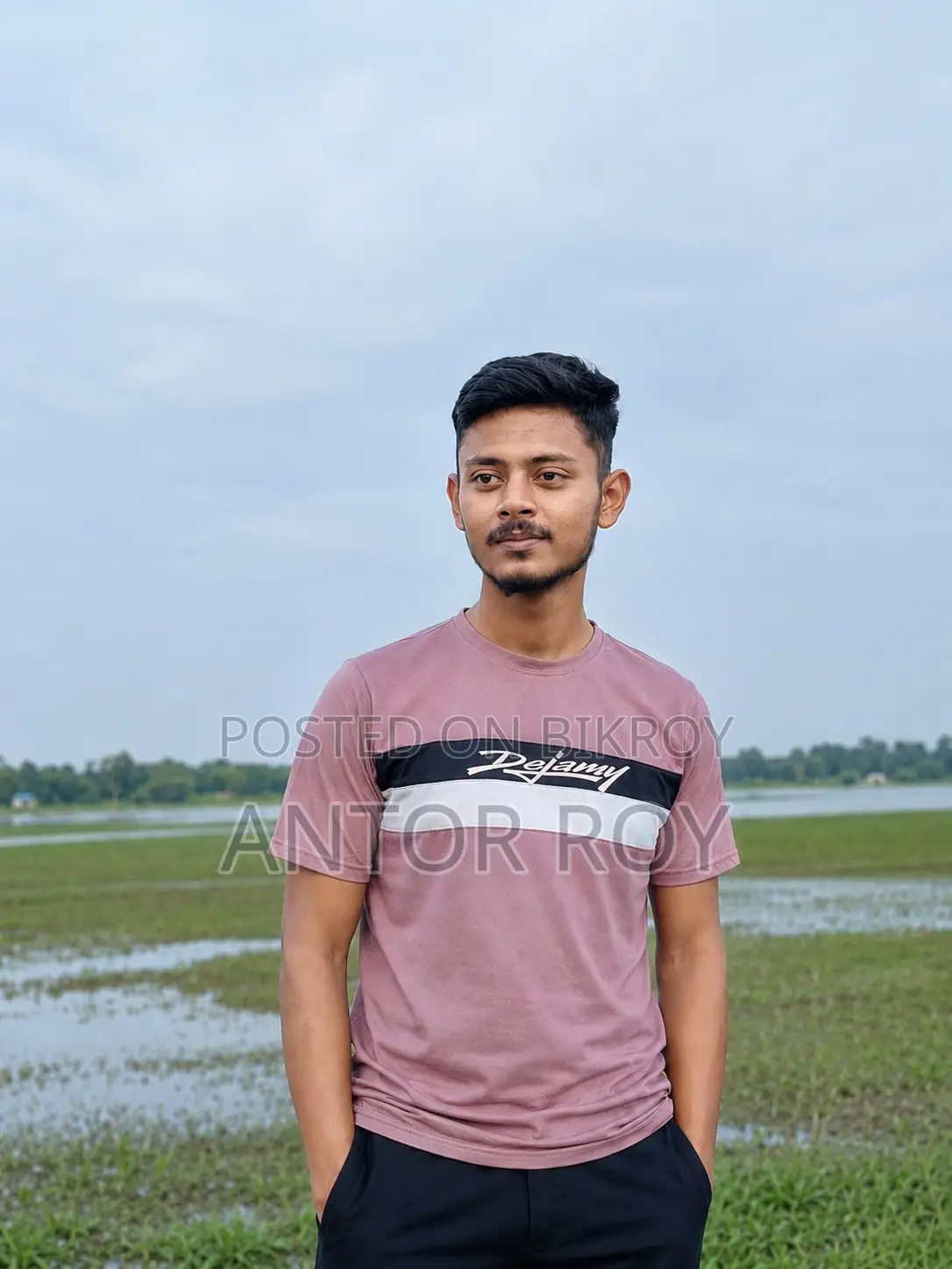রুহি ফ্যাশনে কিছু স্টাফ লাগবে