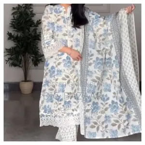 কটন এমব্রয়ডারি থ্রী পিস উইথ ২ পকেট