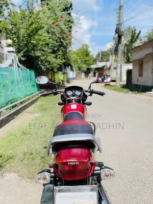Hero HF Deluxe 2018 Red