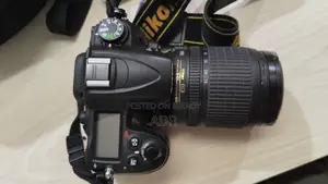 Nikon D7000