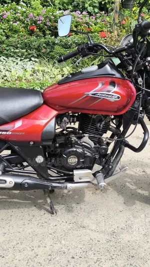 Bajaj Avenger 160 Street 2021 Red