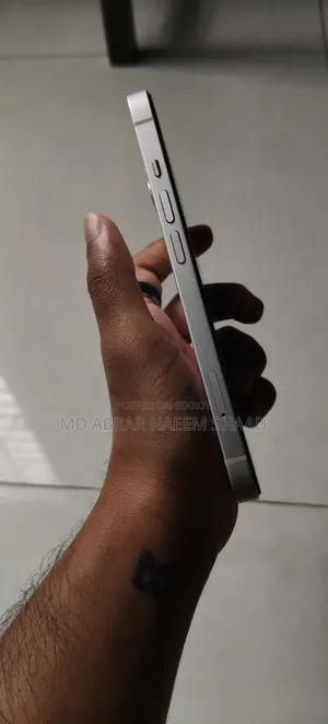 অ্যাপল আইফোন ১৩ ১২৮ জিবি সিলভার