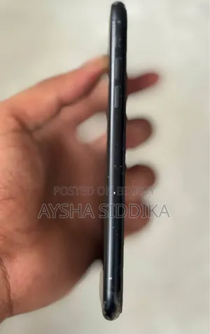 অ্যাপল আইফোন এক্সআর ৬৪ জিবি ব্ল্যাক