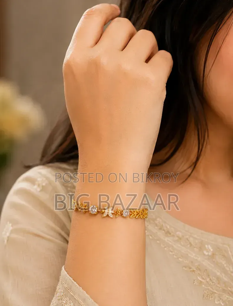 Premium Golden Floral Stone Bracelet