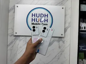 ভিভো এস১৭ প্রো ৫১২ জিবি সাদা
