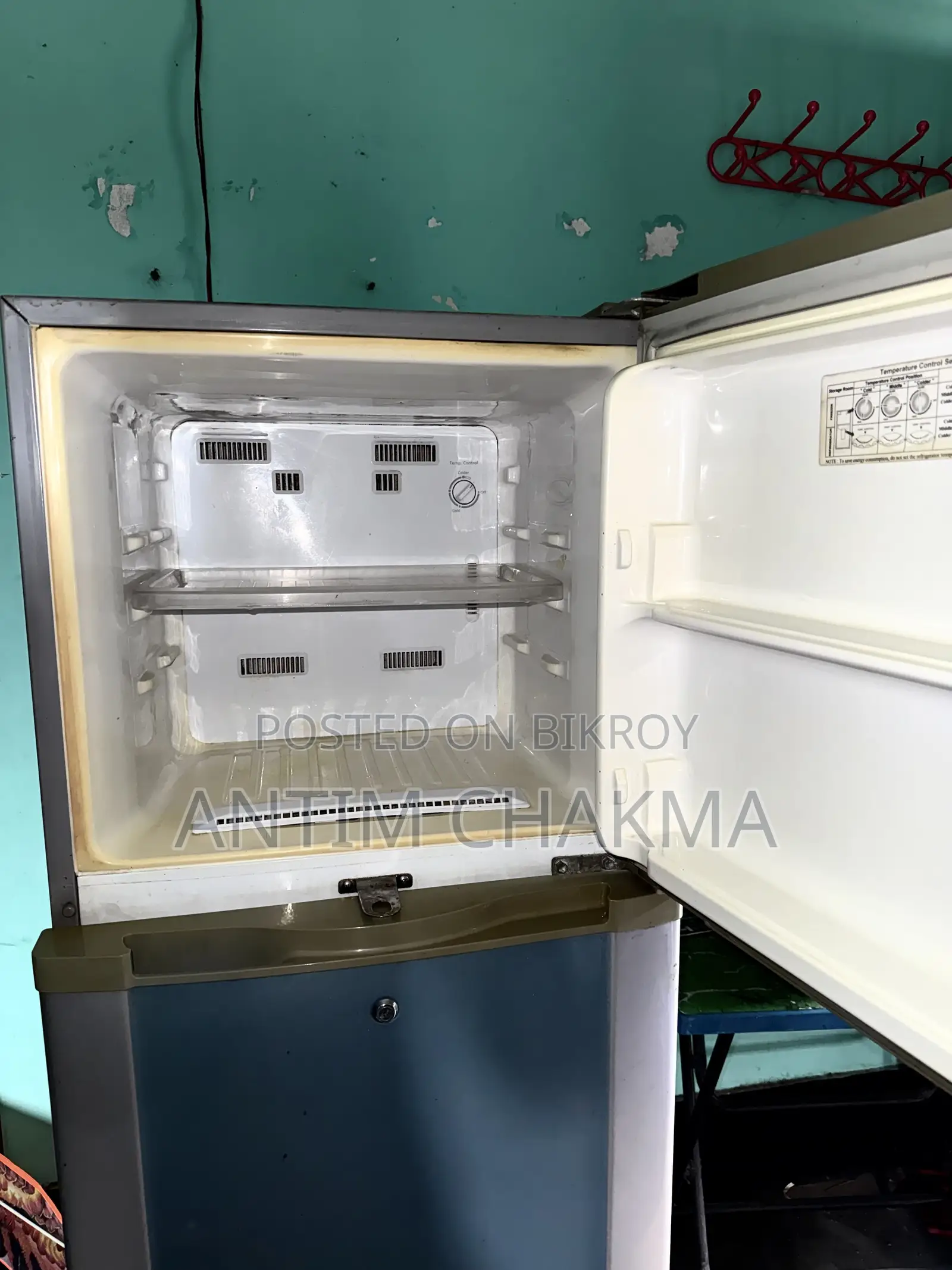 Samsung Refrigerator – Used, Good Condition