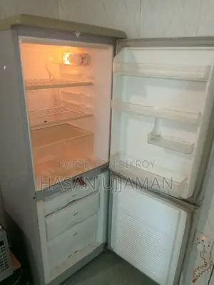 Running 12 Safety Fridge For Sale