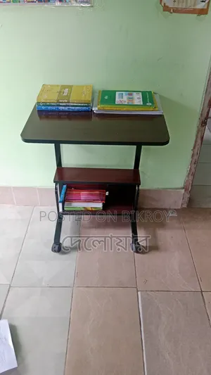 Handheld Table