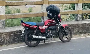 রানার রয়্যাল+ ভি২ ২০২৬ লাল