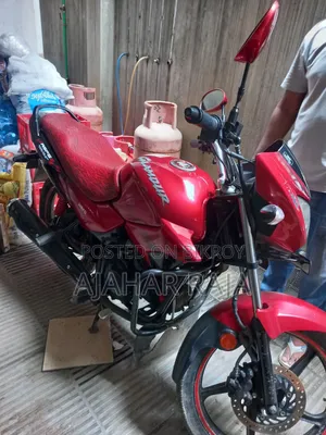 Hero Glamour 2015 Red
