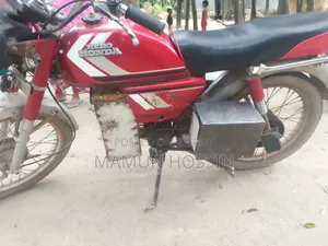 Hero Eco 100 2026 Red