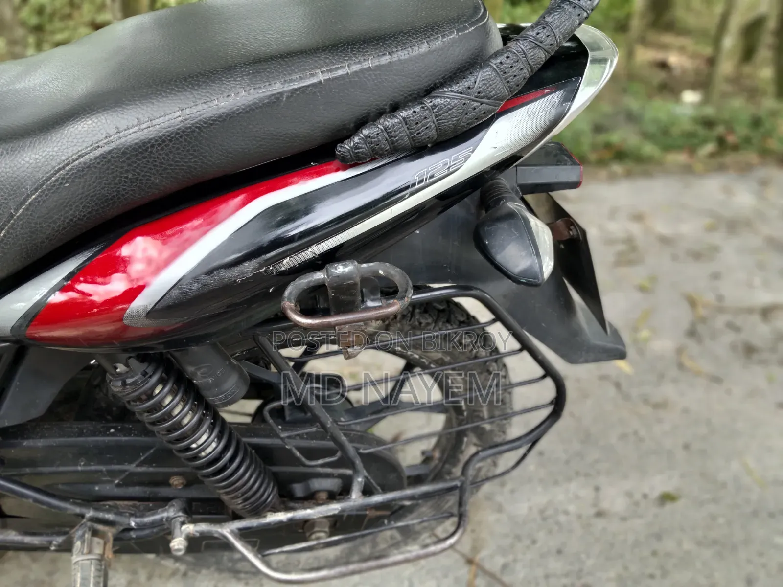 Bajaj Discover 125 2019 Black