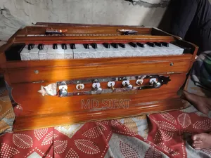 Harmonium for Sale — Good Sound and Condition