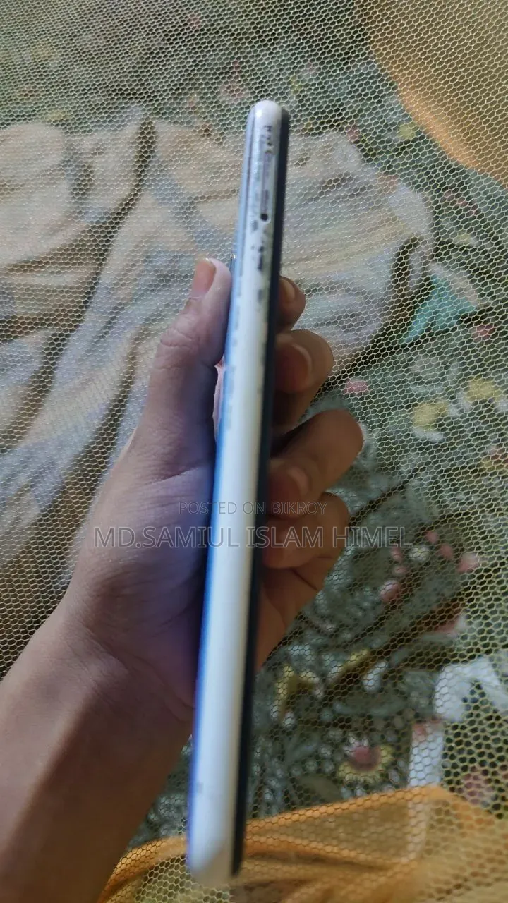 Vivo Y11 32 GB