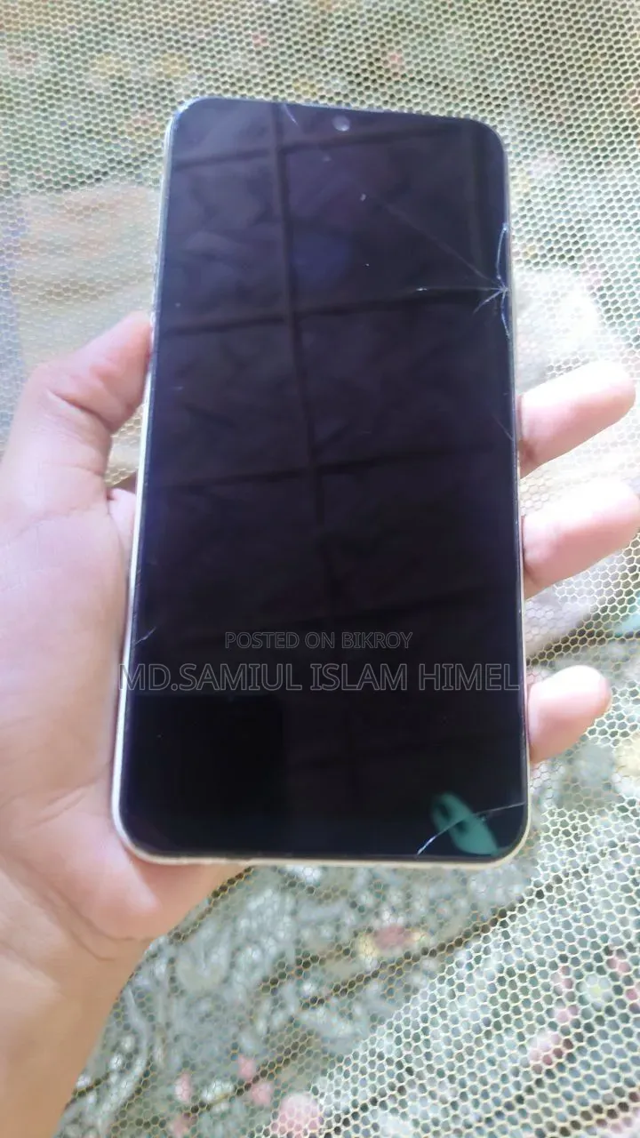 Vivo Y11 32 GB
