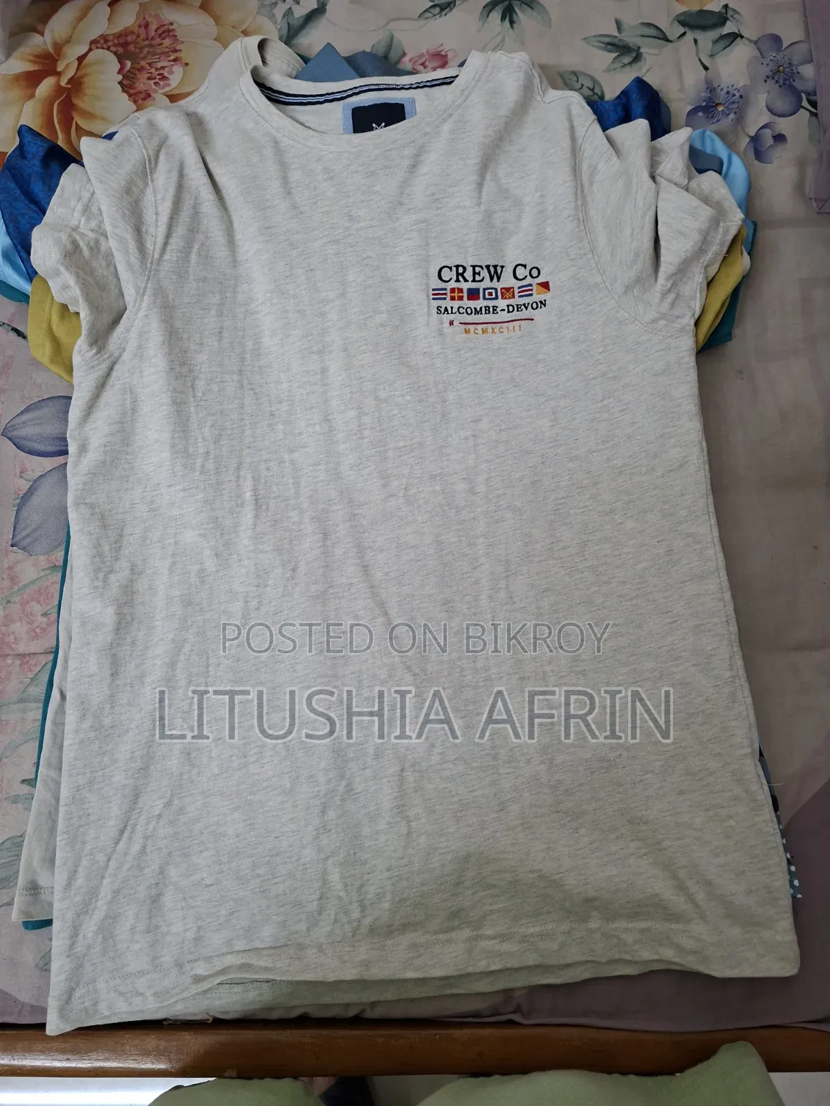 T Shirt Polo
