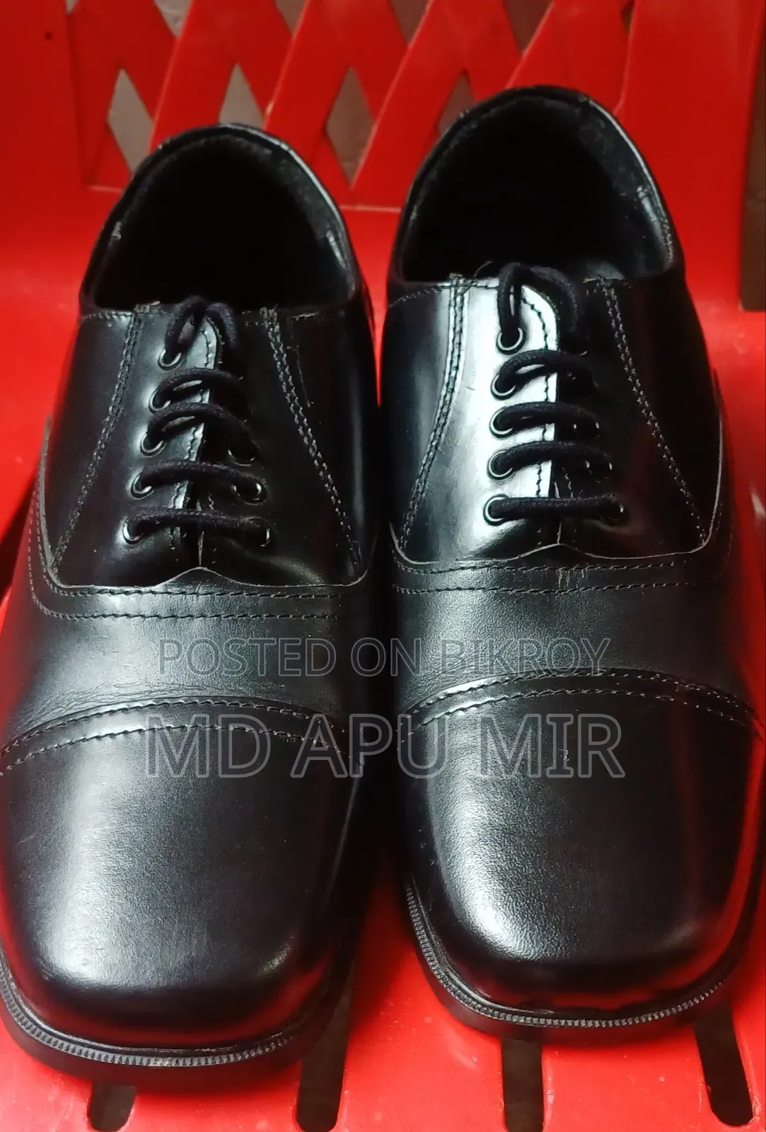 BMTF Original Oxford Shoes Size 8