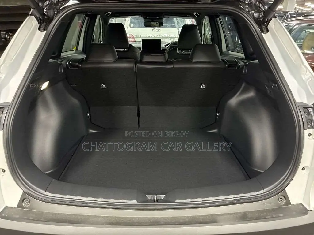 Toyota Corolla Cross 2024 Pearl