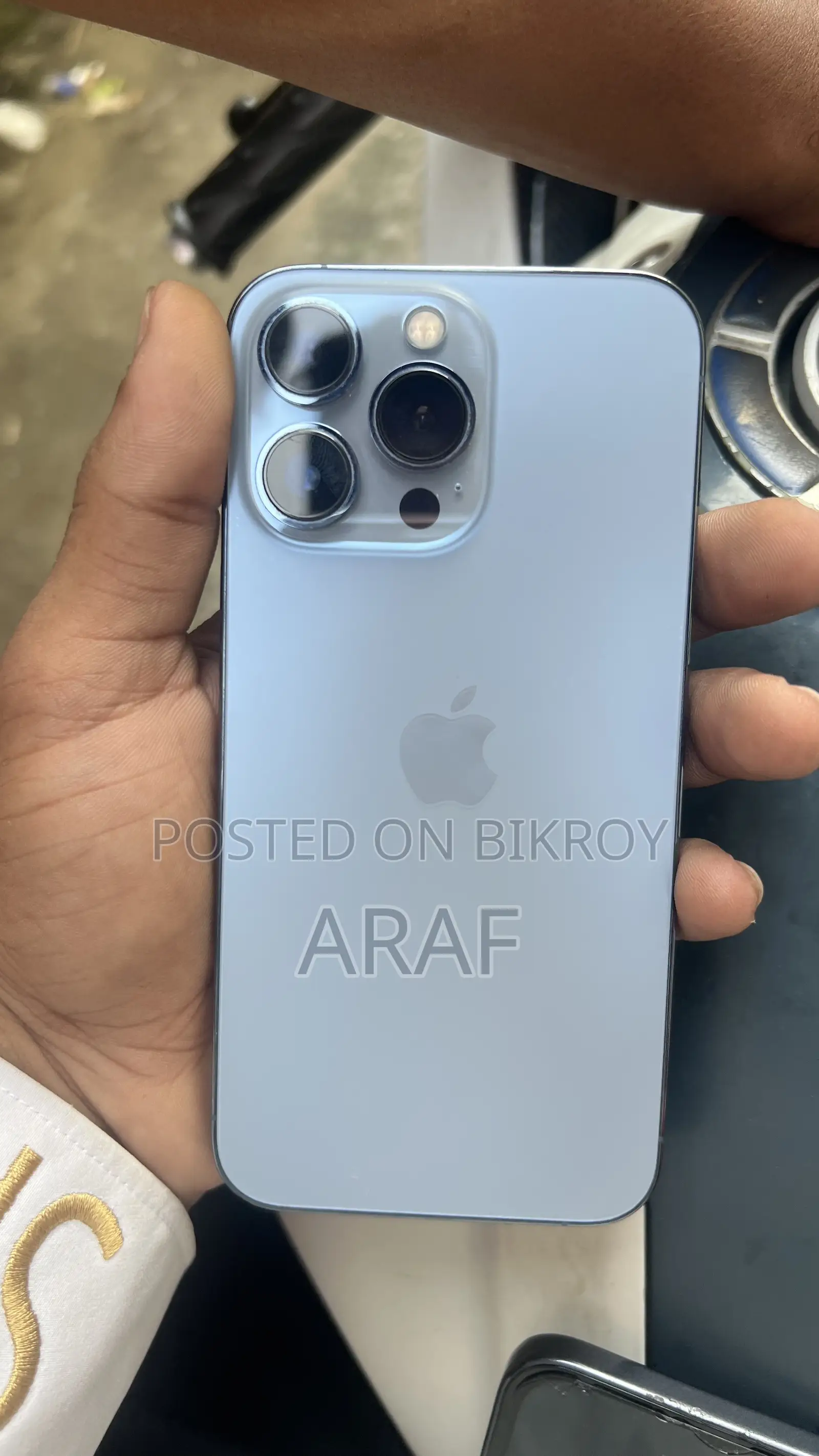 অ্যাপল আইফোন ১৩ প্রো ১২৮ জিবি নীল