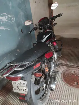 জংশেন আরসি৩ ২০০৯ লাল