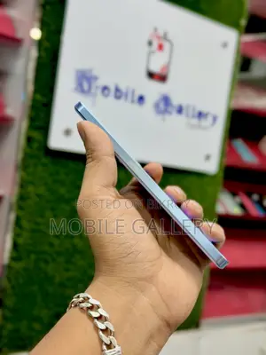 রিয়েলমি জিটি ৭ ২৫৬ জিবি নীল