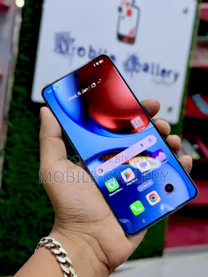 রিয়েলমি জিটি ৭ ২৫৬ জিবি নীল