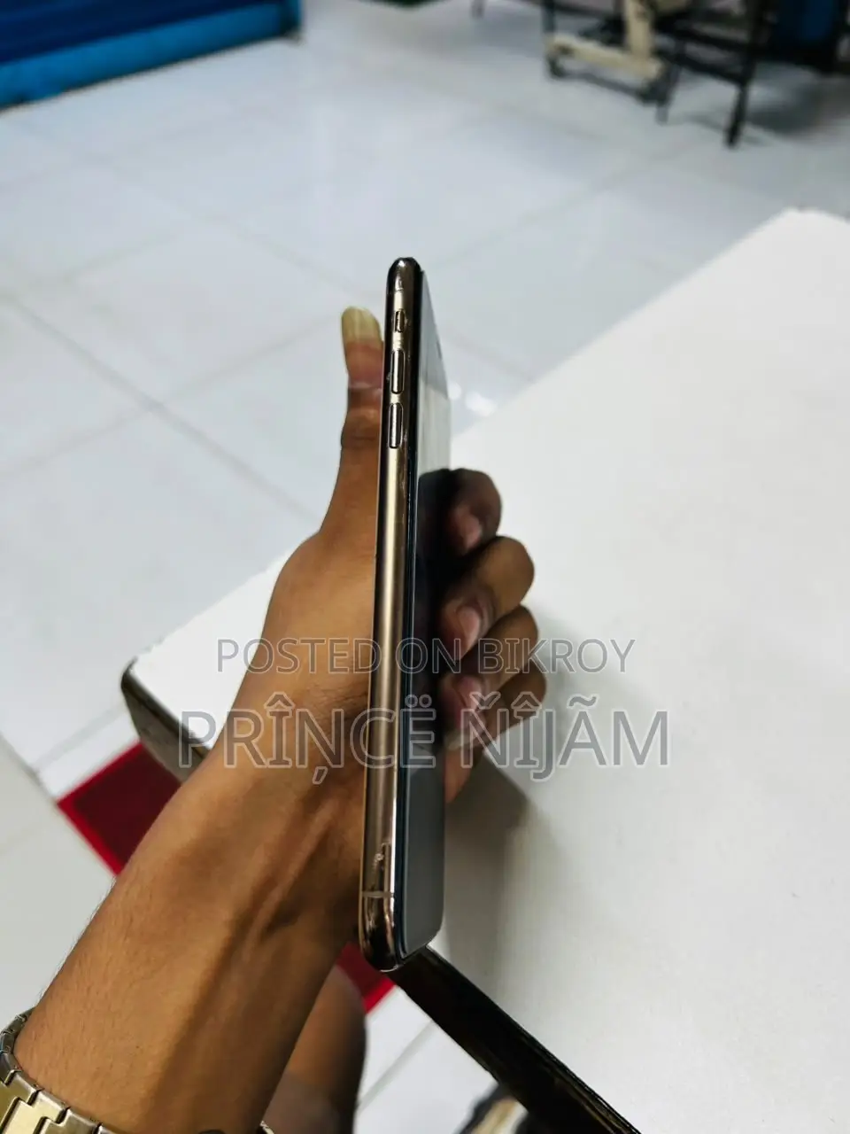 অ্যাপল আইফোন এক্সএস ম্যাক্স ২৫৬ জিবি গোল্ড