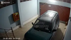 মিতসুবিশি পাজেরো ১৯৯৯ সবুজ
