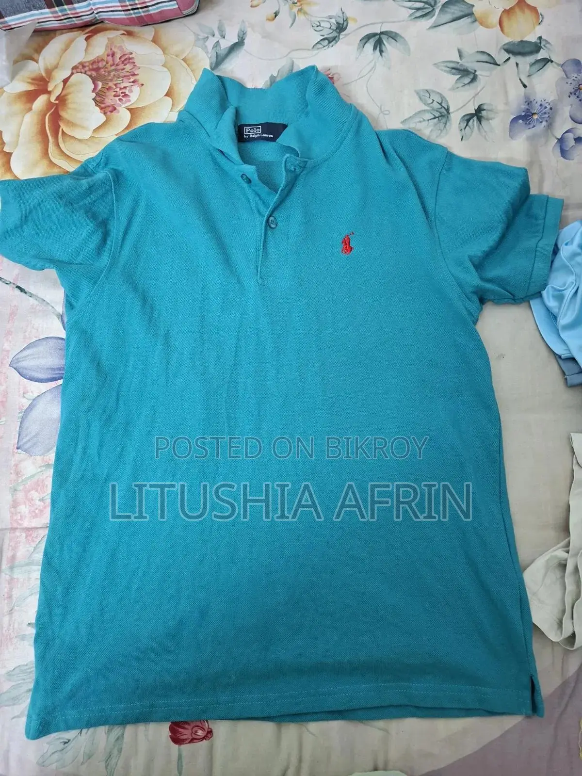 T Shirt Polo