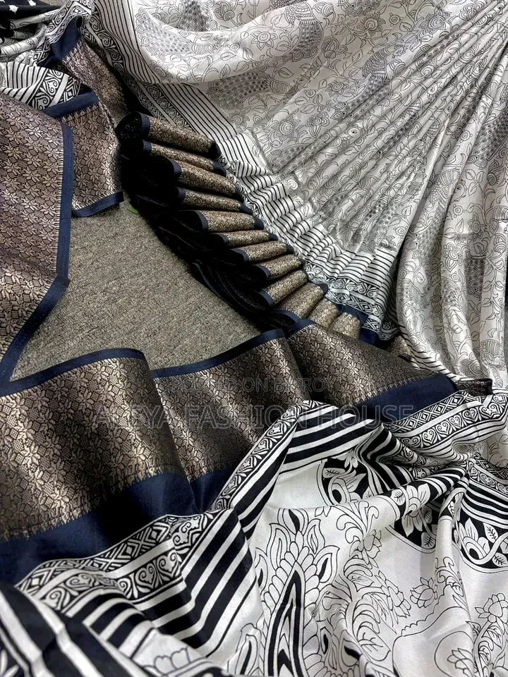 Original Indian Exclusive Kalki Silk Saree - Zari Border