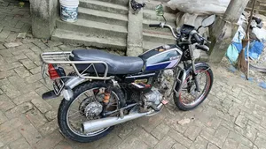 মোটরসাইকেল ১৯৯৪ নীল