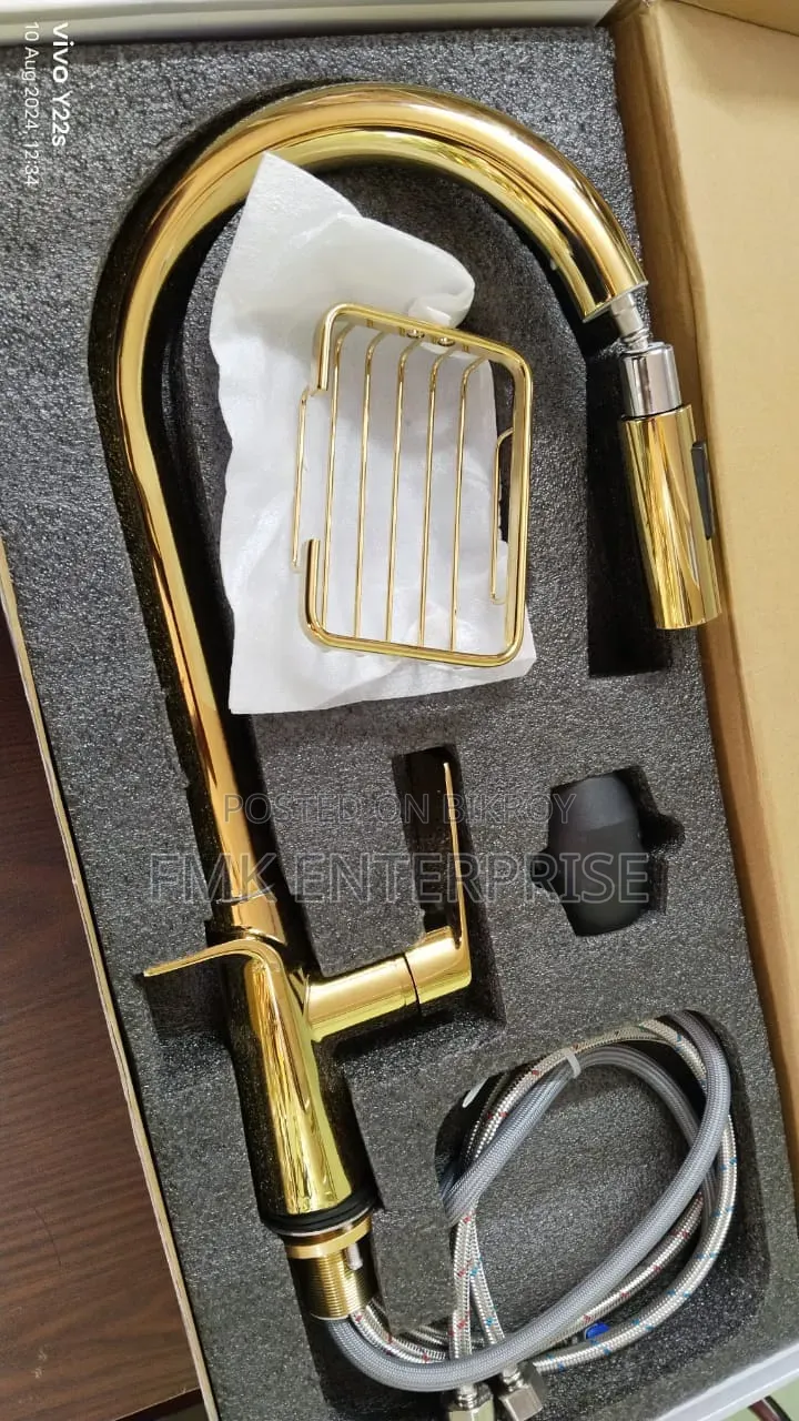 Flexible Moving Sink Mixer With Soap Case