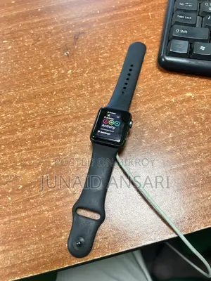 Original Smart Apple Watch. আসল স্মার্ট অ্যাপল ওয়াচ।