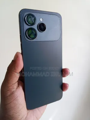 Tecno Spark 40 128 GB Black