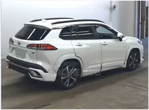 Toyota Corolla Cross 2022 Pearl